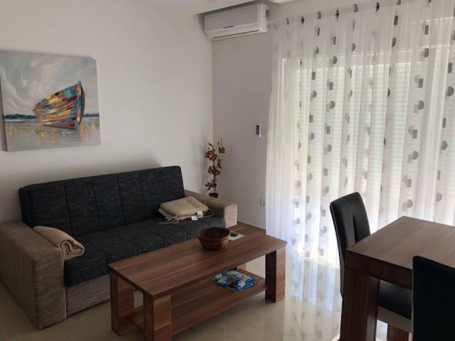 مارينا Apartmani Sanja المظهر الخارجي الصورة